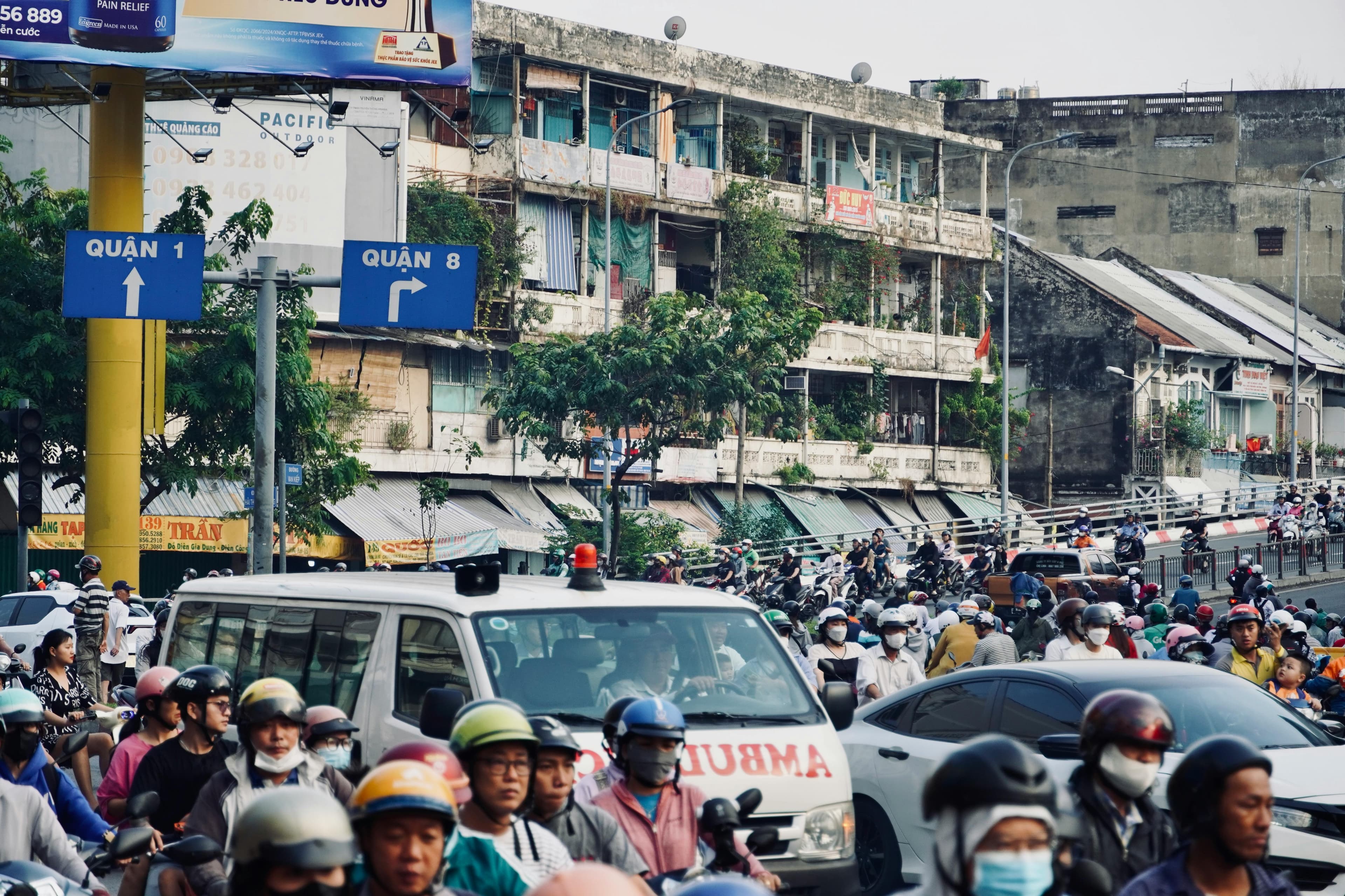 印尼下沉市场风控:识别与拦截职业受访者的三重验证法